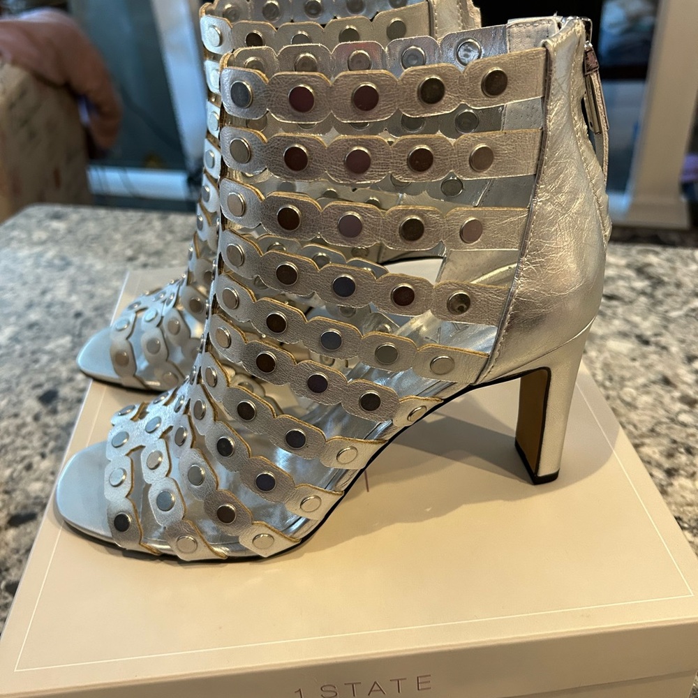 Nwot Nib. I.State - The Prentice - image 7